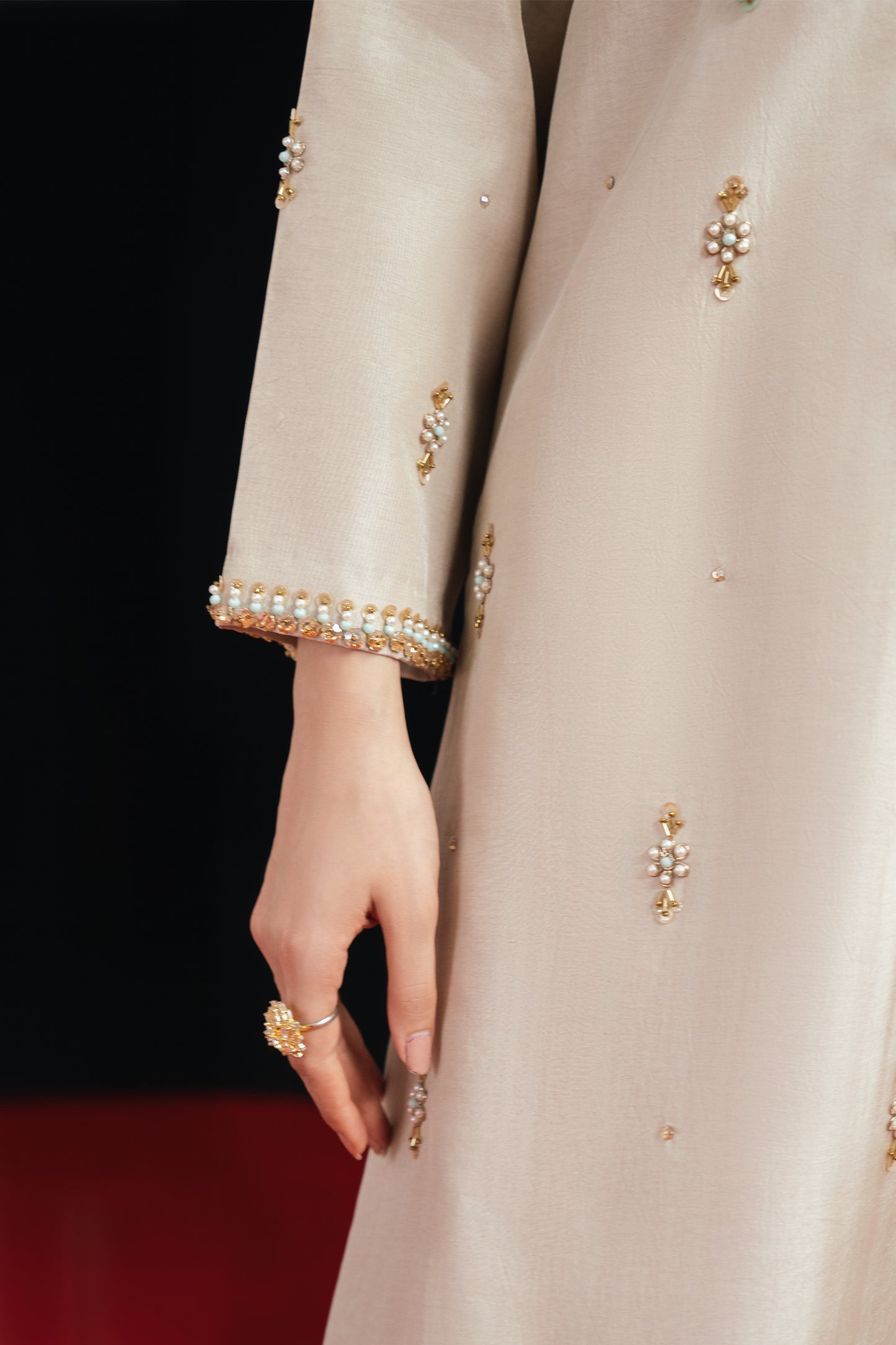 Mehwar | Premium adda hand-done work