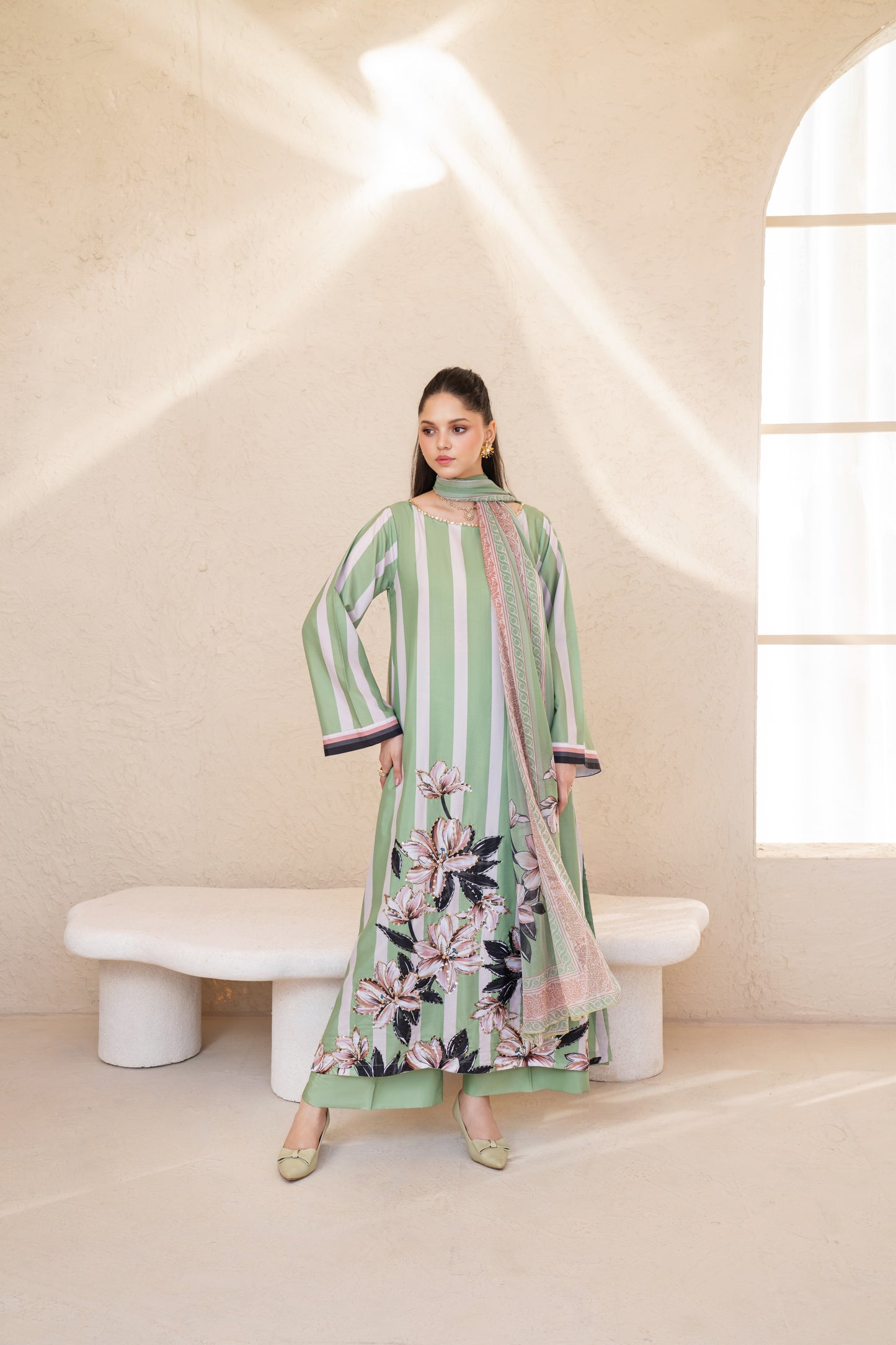 Arwina | Printed with Hand-embellished work