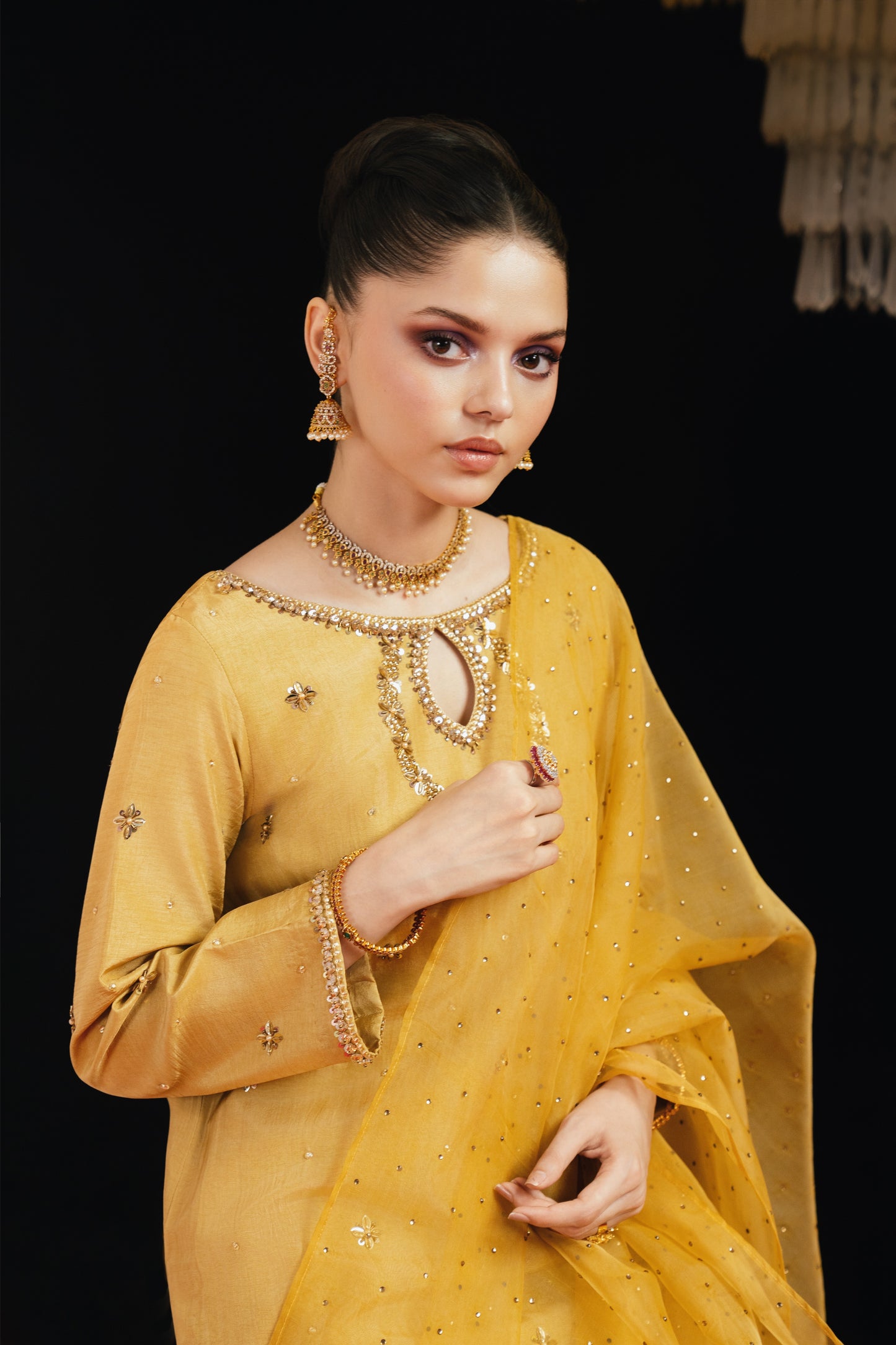 Tabeer  | Premium adda hand-done work