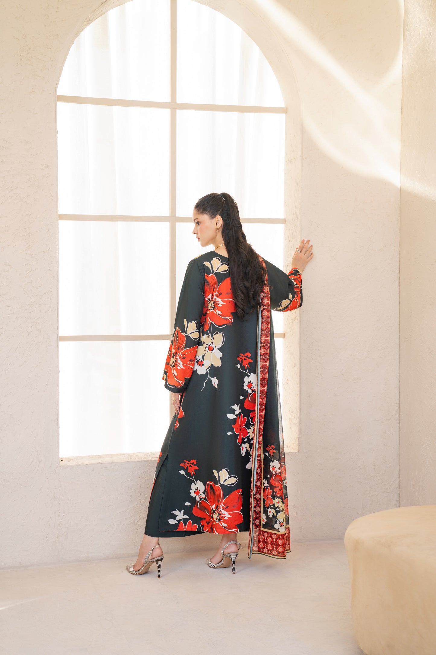 Veloura | Printed with Hand-embellished work