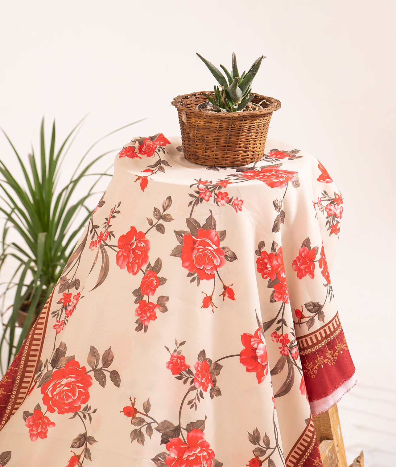 Elayne-Shawl