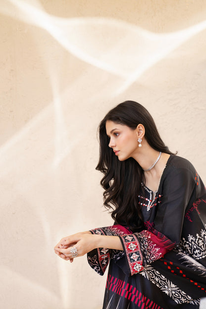 Selara | Printed with Hand-embellished work